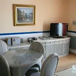 מלון Atlantic View 3*